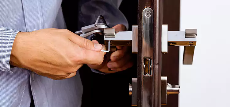 Commercial Door Lock Repair Crystal