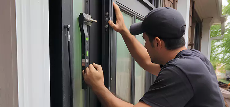 Fix Latch on Sliding Door Crystal