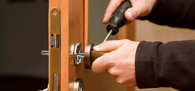 Semi Truck Locksmith Crystal