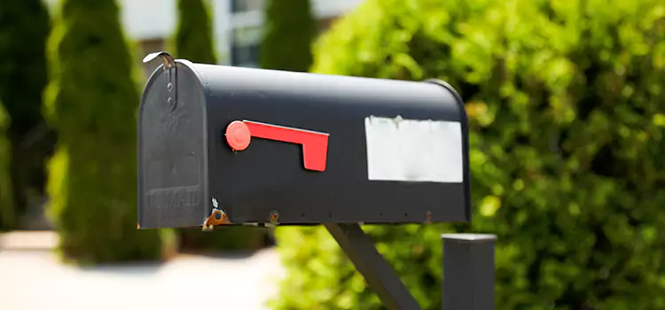 Secure Mailboxes for Packages Crystal